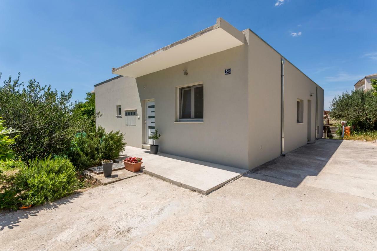 Allegria Kastela Bagian luar foto